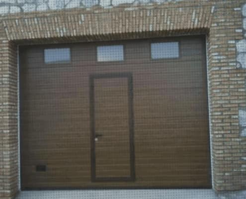 Como Aislar Una Puerta De Garaje De Metal Estandar
