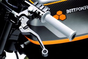 Como Ajustar El Cable Del Embrague De Una Motocicleta
