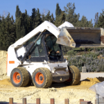 Como Conducir Una Minicargadora Bobcat