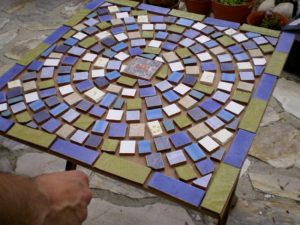Como Crear Mosaicos De Azulejos Decorativos