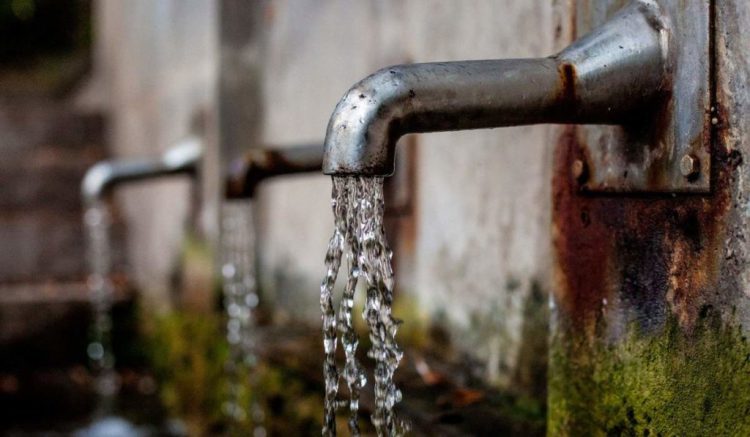 Como Crear Una Caracteristica De Agua