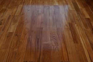 Como Hacer Brillar Los Suelos Laminados