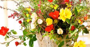 Como Hacer Un Arreglo Floral Con Seis Flores