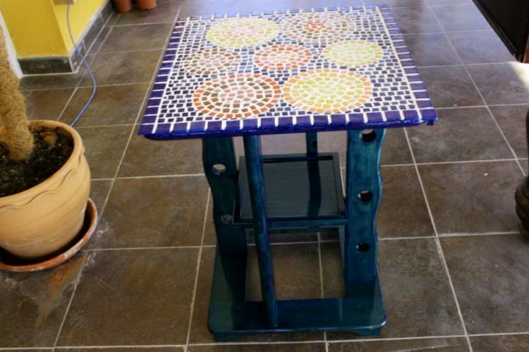 Como Hacer Una Mesa Auxiliar De Mosaico