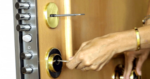 Como Instalar Una Cerradura