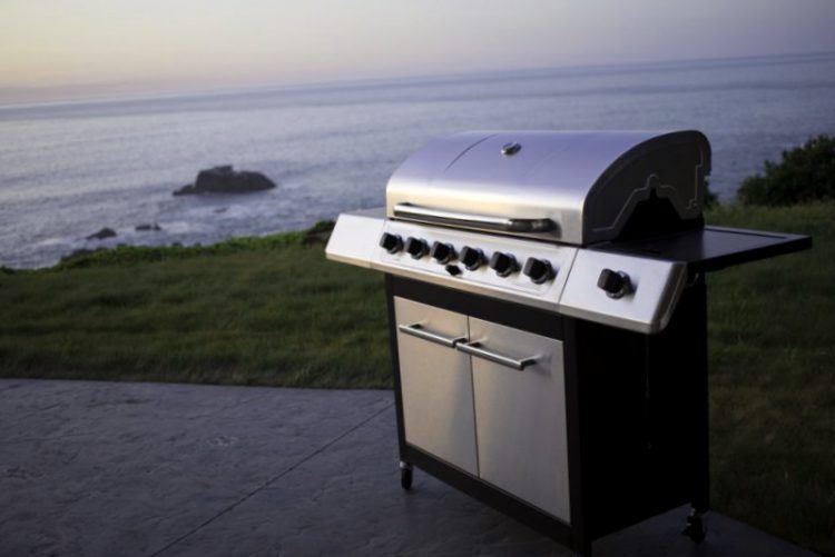 Como Limpiar Los Residuos De Grasa De Las Parrillas De Barbacoa