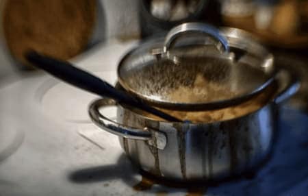 Como Limpiar Ollas Y Sartenes Descoloridas