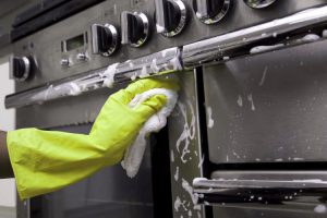 Como Mantener Limpio Un Horno