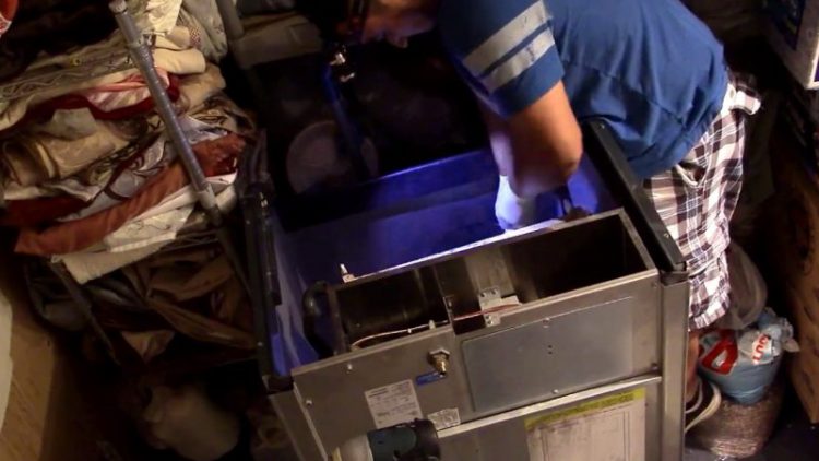 Como Mantener Y Reparar Una Maquina De Hielo
