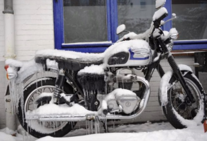Como Preparar Su Motocicleta Para El Invierno