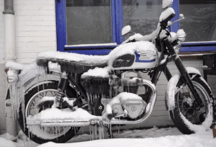 Como Preparar Su Motocicleta Para El Invierno