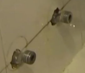 Como Quitar Un Grifo De Banera Viejo 1