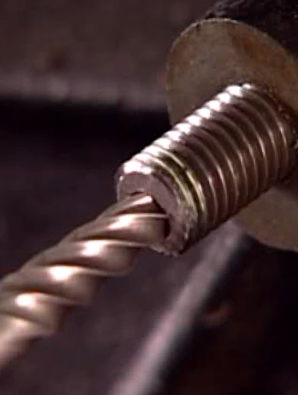 Como Quitar Un Tornillo Roto 3