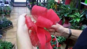 Como Unir Una Docena De Rosas A Mano 2