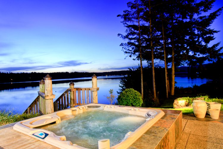 Jacuzzi Tub