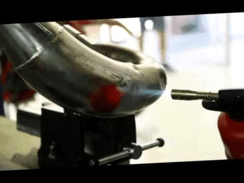 Reparar Temporalmente Un Agujero En Un Tubo De Escape 1